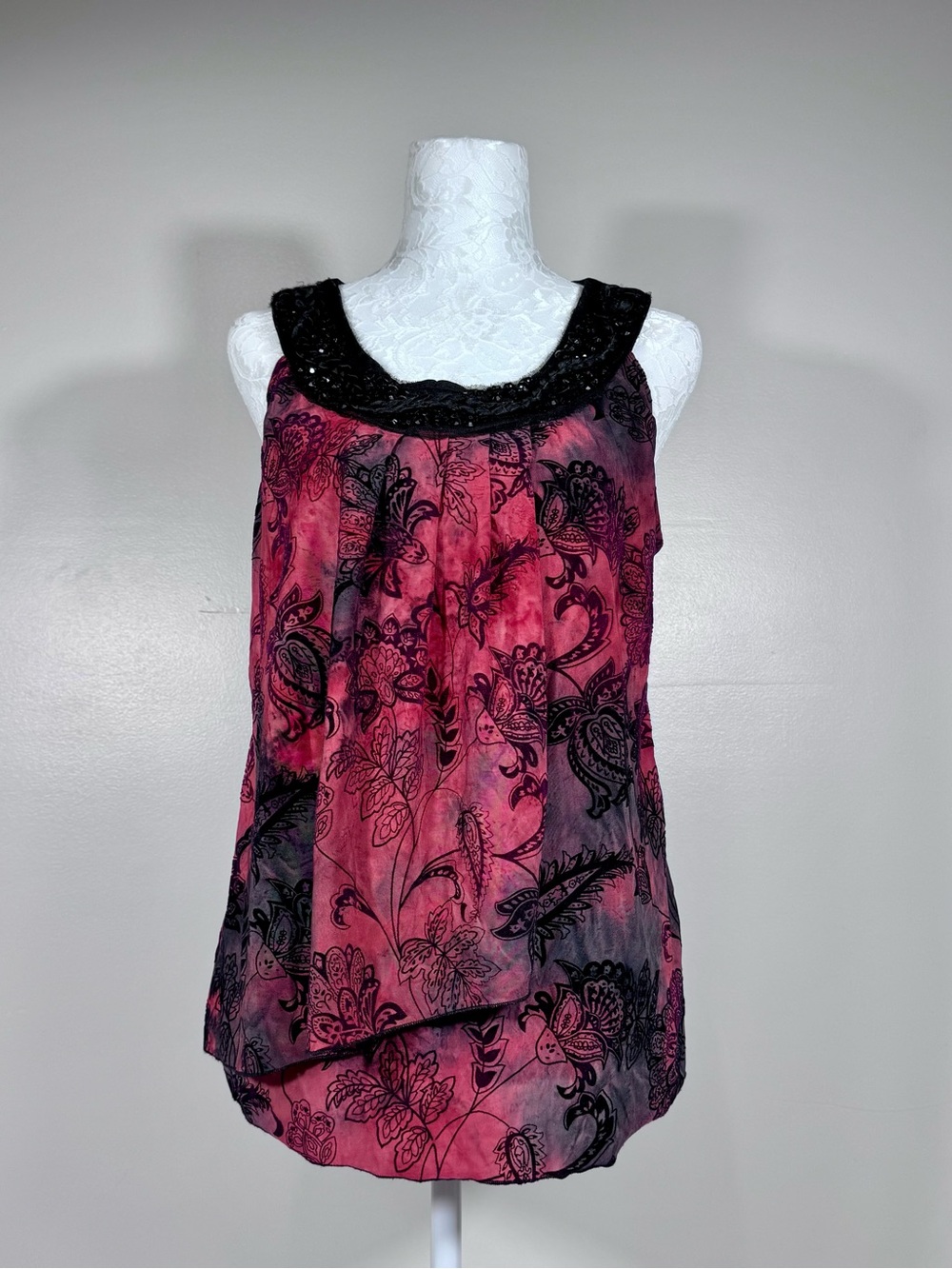 dressbarn Red and Black Floral Sleeveless Camisole